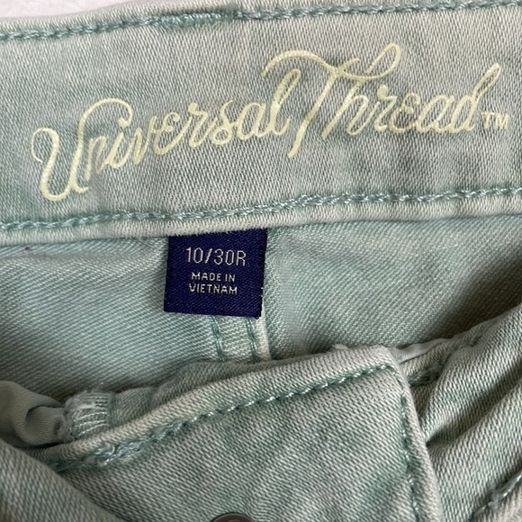 ❤️‍🔥 Universal Threads Size 10/30 R Jeans - Picture 4 of 7